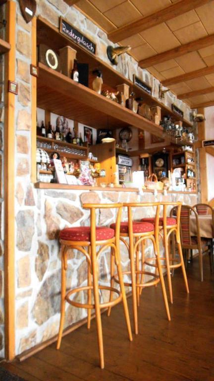 Restaurant Pension-Anton Jáchymov Zewnętrze zdjęcie