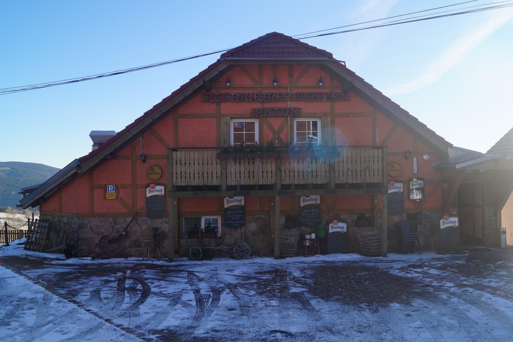 Restaurant Pension-Anton Jáchymov Zewnętrze zdjęcie